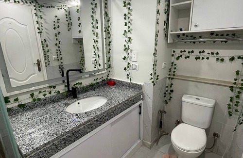 Corniche Road-Dahar Hotel | Pleasant 1-bedroom hotel suites with AC in vibrant Hurghada