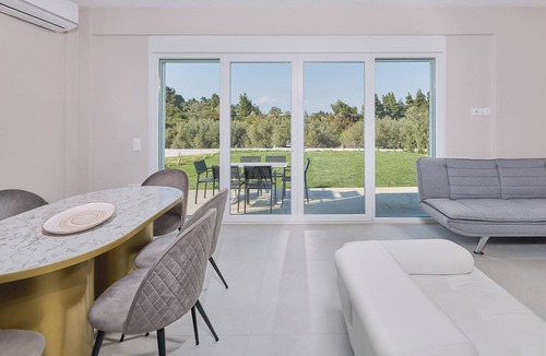 Kriopigi Villa | Private Garden Villa Halkidiki | Modern Luxury Stay Near Beach, Sleeps 8