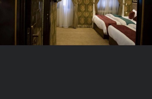 Qasr an-Nil Bed & Breakfast | PRIVATE LUXURY TWIN ROOM with amazing view in heart of downtown cairo.WI-FI