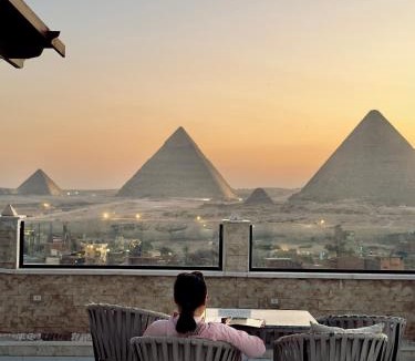 Qasr an-Nil Hotel | Pyramids hotel