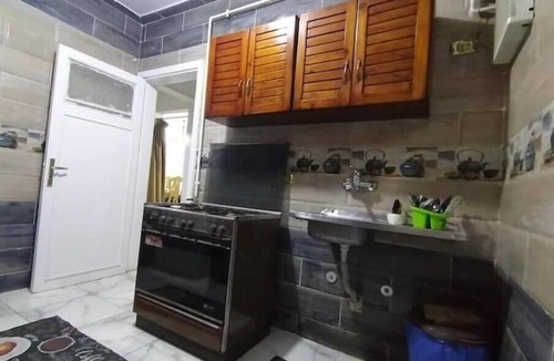 Al Haram Condo | Pyramids View! 3BR Apt near Egyptian Grand Museum