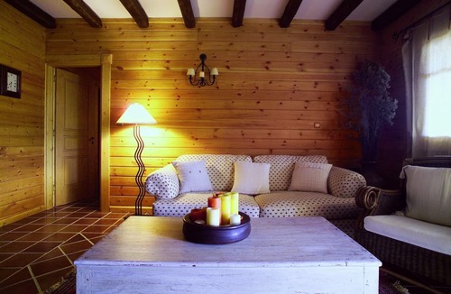 Arachova Ski Chalet | Restful Chalet at Parnassos