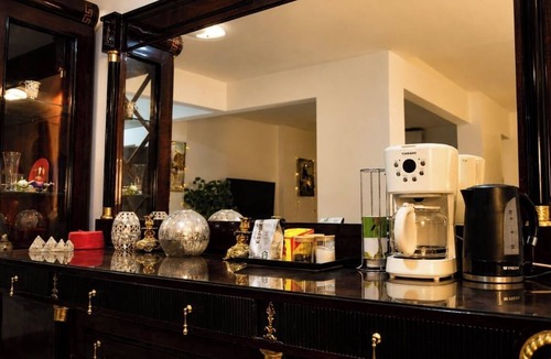 Abdin Condo | River Nile Haven - Luxury 2BR Condo, Nile & Pyramid Views