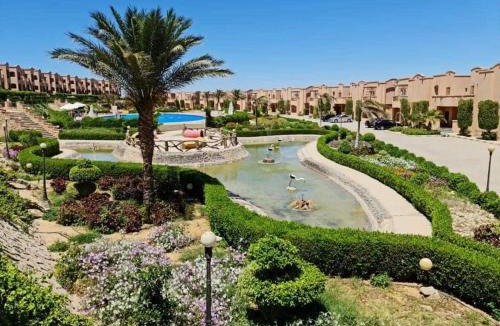 Zafarana Apartment | Sea View Chalet - Empire Resort - Families Only
