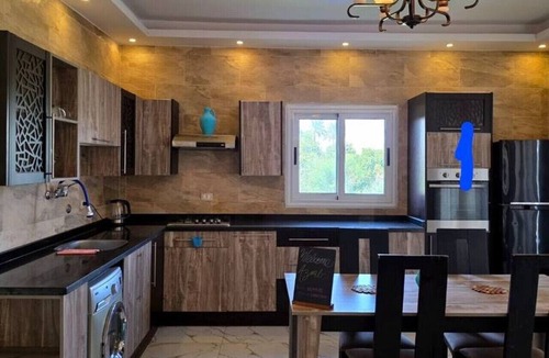 Luxor Apartment | Seashell Apartment in Luxurious Villa Aphrodite