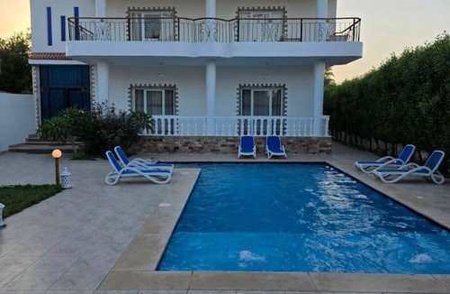 Luxor Apartment | Seashell Apartment in Luxurious Villa Aphrodite