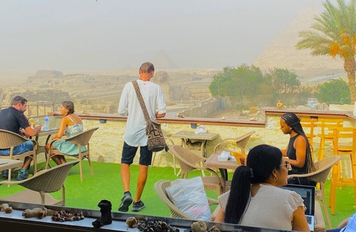 Oula House | Seven Pyramids
