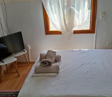 Apidias Lakkos House | SOFIA'S HOUSE No 2 in LESVOS