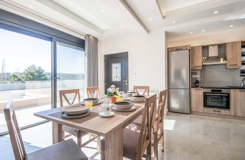 Argassi Villa | Sokrates and Oresti - Three Bedroom Villa, Sleeps 6
