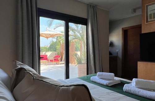 Maadi Apartment | Solé ORO Rooftop Studio I Nesty Hospitality