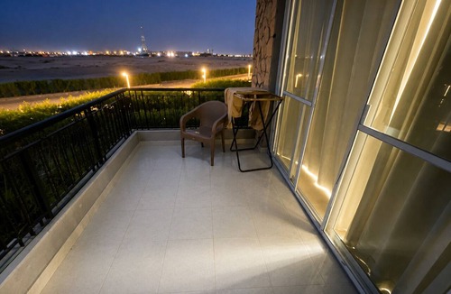 Ain Sokhna Ski Chalet | Spacious 5-bedroom chalet in serene Suez Governorate with AC