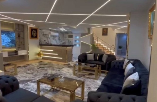 Abdin Apartment | Spacious duplex perfect for families and groups.