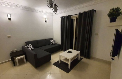 Nasr City House | Stylish and modern apartment close to the airport
