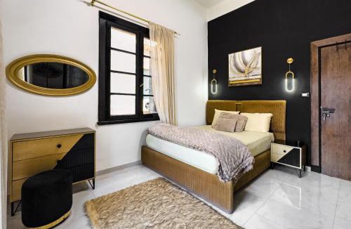Qasr an-Nil Apartment | Stylish Apartment in Downtown Cairo