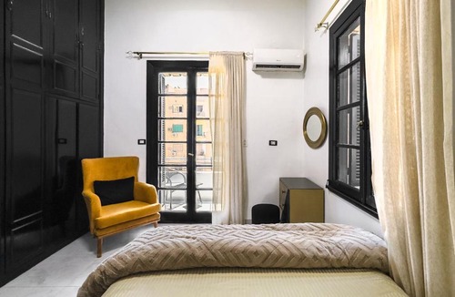 Qasr an-Nil Apartment | Stylish Apartment in Downtown Cairo