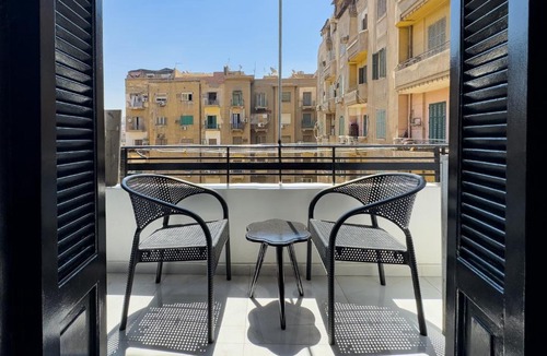 Qasr an-Nil Apartment | Stylish Apartment in Downtown Cairo