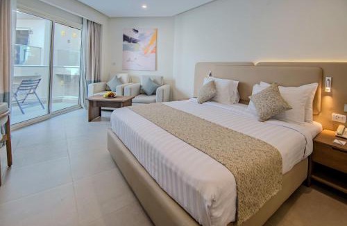 Al Ahyaa Resort | Sunrise Alora Aqua Park Resort