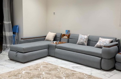 Al Alamayn Apartment | The gate