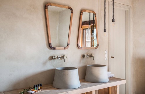 Livadia House | The Old Beach House - A house by the sea to reconnect with yourself