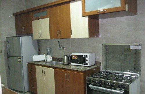 Giza House | Three bedroom apartment with pyramids view roof