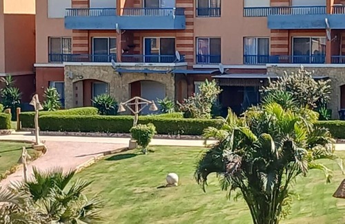 Ras Sudar House | Three-Bedroom Chalet Blumar El Dome