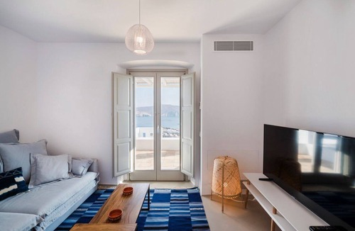 Mykonos Villa | Thrilling Beachfront Mykonos Villa | Villa Thalassa | 7 Bedrooms | Seaviews