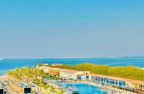 Al Mamsha El Seyahi Apartment | Top Floor Studio with Sea & Pool View Gravity Resort
