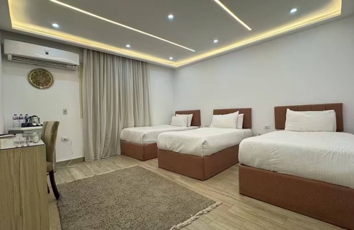 Al Haram Bed & Breakfast | Triple Room
