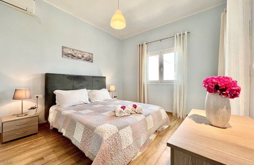 Barbati Apartment | Vasilis Nissaki Luxury Holiday Home