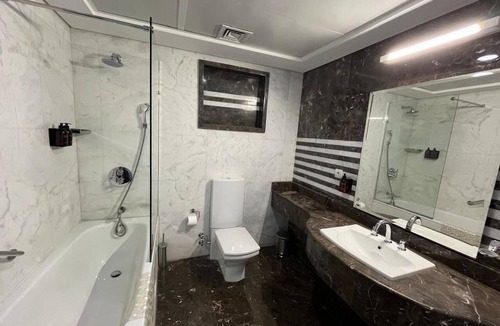 Cairo Apartment | VESTA - Executive Suite - 2BR - Partial Nile View