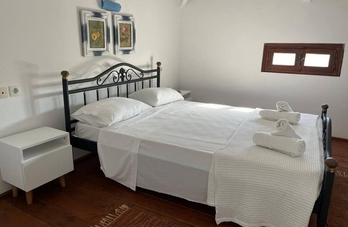 Kanapitsa Villa | Villa Electra - full luxury, pool, best views on the island, 5mins walk to beach