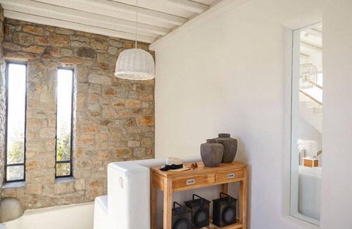 Elia Villa | Villa Elia Aspro - Five Bedroom Villa, Sleeps 10