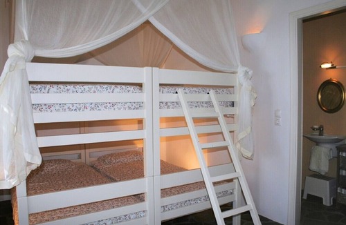 Paros Villa | VILLA GALAZIO, PRIVATE POOL, SEA VIEWS AND SUNSETS OVER ANTIPAROS
