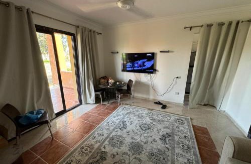 Makadi Bay Ski Chalet | Villa makadi with free beach