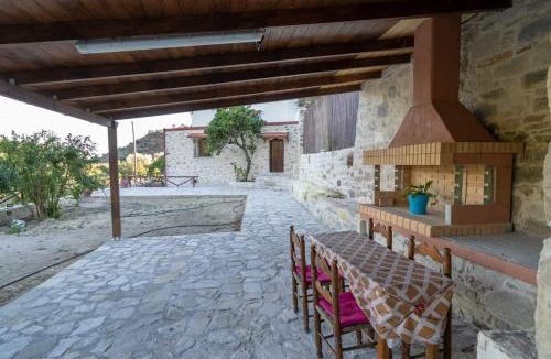 Apomarma Villa | Villa Tzaniana