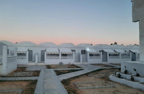 Qasr al Farafirah Hotel | White Desert Hotel