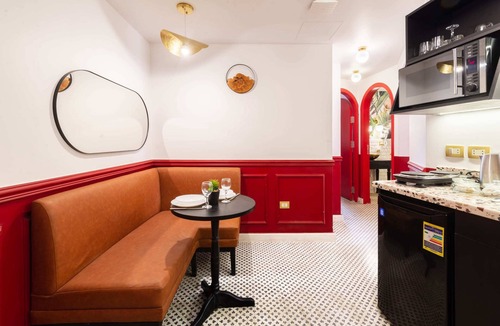 Qasr an-Nil Apartment | Xuru Stays I Downtown Studios