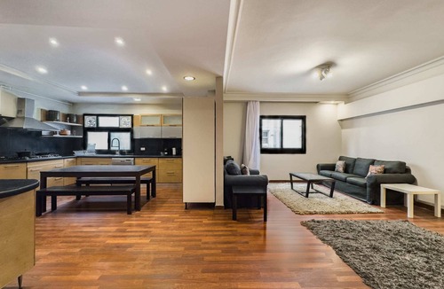 Taqseem Laselky Apartment | Xuru Stays I The Luxe Loft 2bdr Apt. @ Maadi