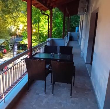 Ξενωνας Κάρμα in Orma