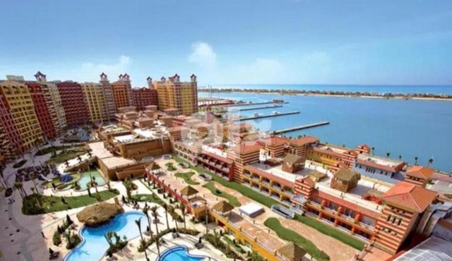 بورتو مارينا in Al-'Amriyah