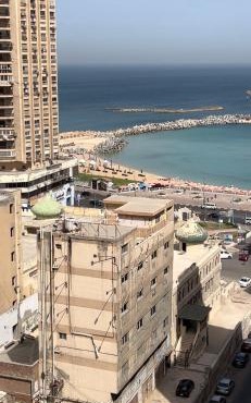شقة للايجار اليومى فى اميز موقع على كورنيش الاسكندرية فى منطقة سيدى بشر Apartment for daily rent in an excellent location on the Alexandria Corniche in the Sidi Bishr area in Alexandria