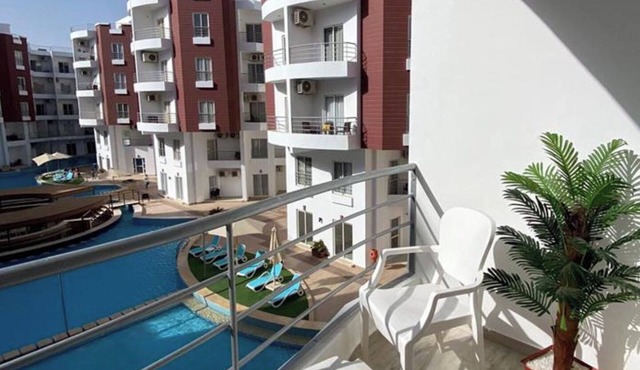 1 Bed Apartment - Balcony, Pool, Parking