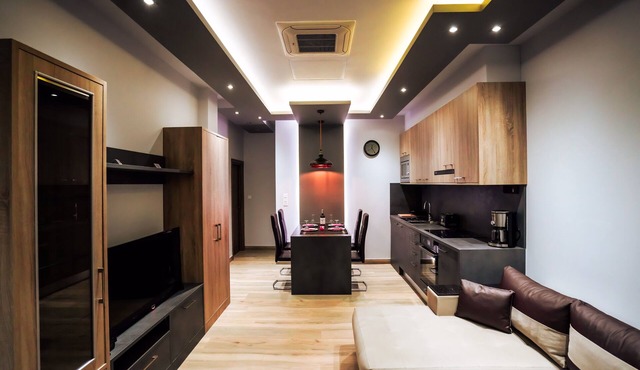 1 Bed Apartment - Sleeps 4 - Parking, Wifi in Nea Moudania
