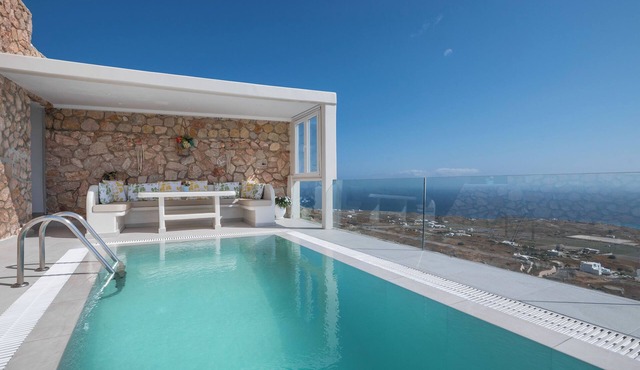 103. Superior Villa, Private Pool, Aegean Sea View in Thira