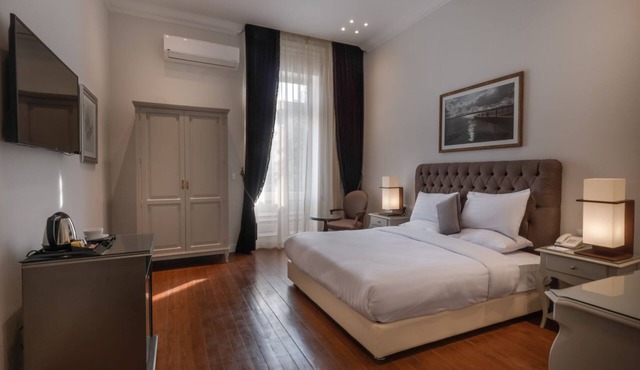 1920s Boutique Hotel and Restaurants in Cairo
