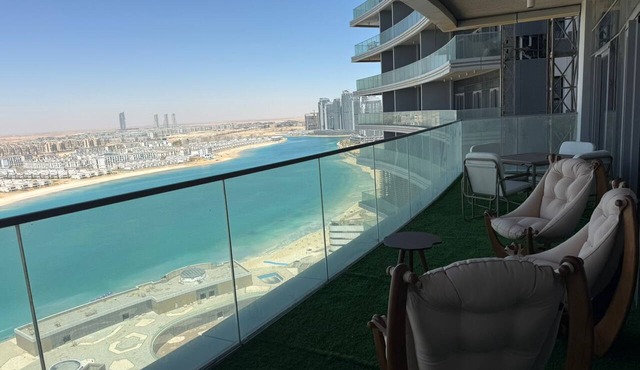 2 Bed Luxury Apt Gate Tower Double View Sea & Lagoon in New Alamein