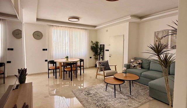3-bedroom apartment in beautiful Masyon in Ramallah in Ramallah
