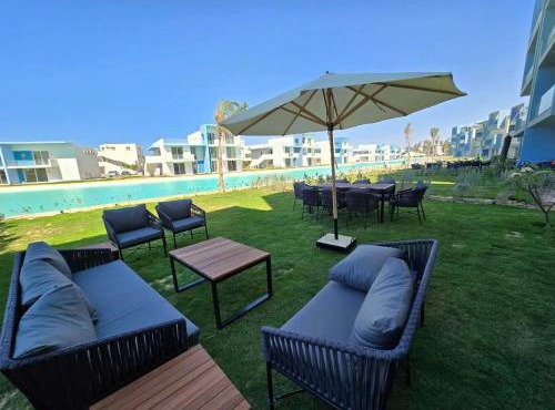 3 bedrooms garden unit with private beach by the lagoon in Marsa Matruh