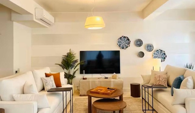 4BR Lakefront Villa with Private Pool in El Gouna in Hurghada