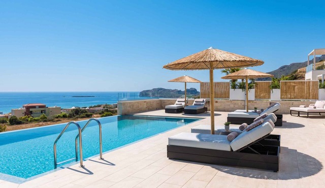 Actea Seaview Villa 1 Free* heated pool & 800m sea in Kissamos